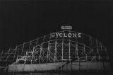 Cyclone B/11, b/w photograph, 43 x 60 cm